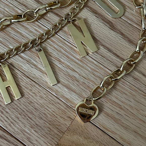 vintage moschino gold chain belt - Picture 2 of 2